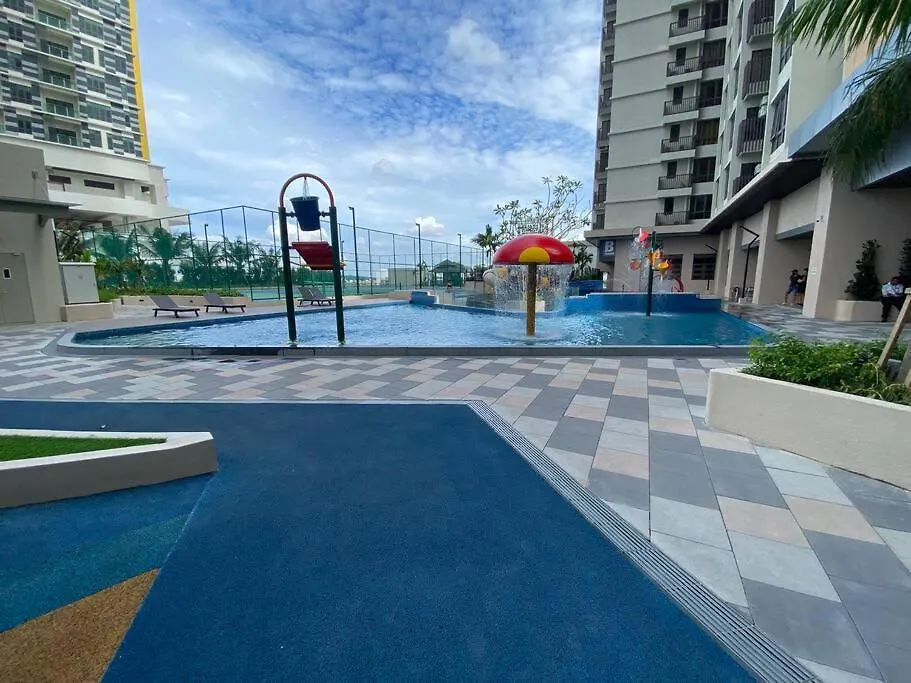 Melaka Town 10Mins To Jonker Free 2 Parking Apartment 0*, Malacca Malaysia