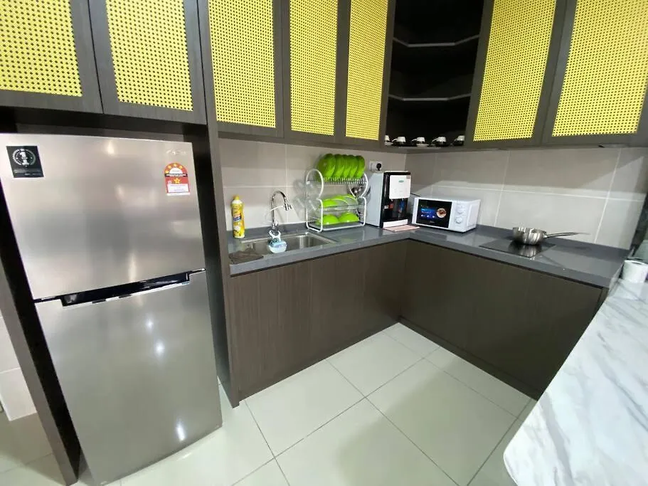 Melaka Town 10Mins To Jonker Free 2 Parking Apartment  Malacca
